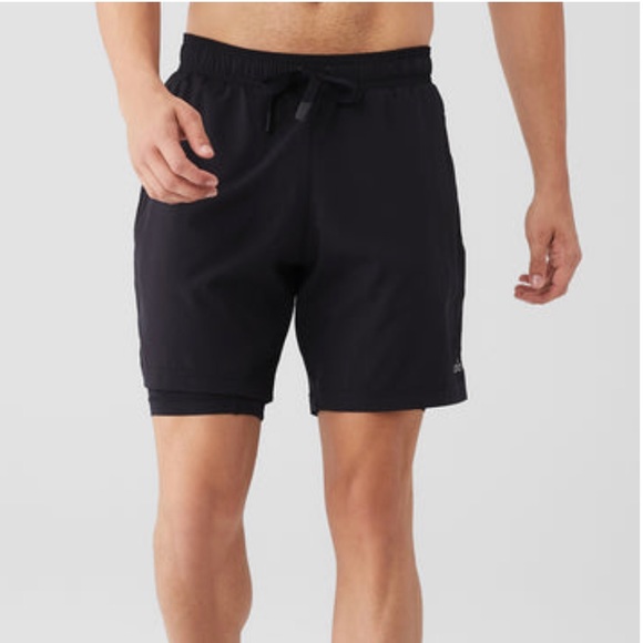 ALO Yoga Shorts Alo Yoga Mens Unity 2in Short 7 Inseam With Liner M